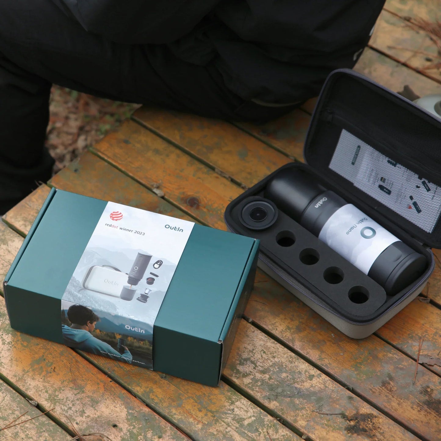 Traveler Espresso Gift Set in Space Grey for Coffee Gifts Abroad