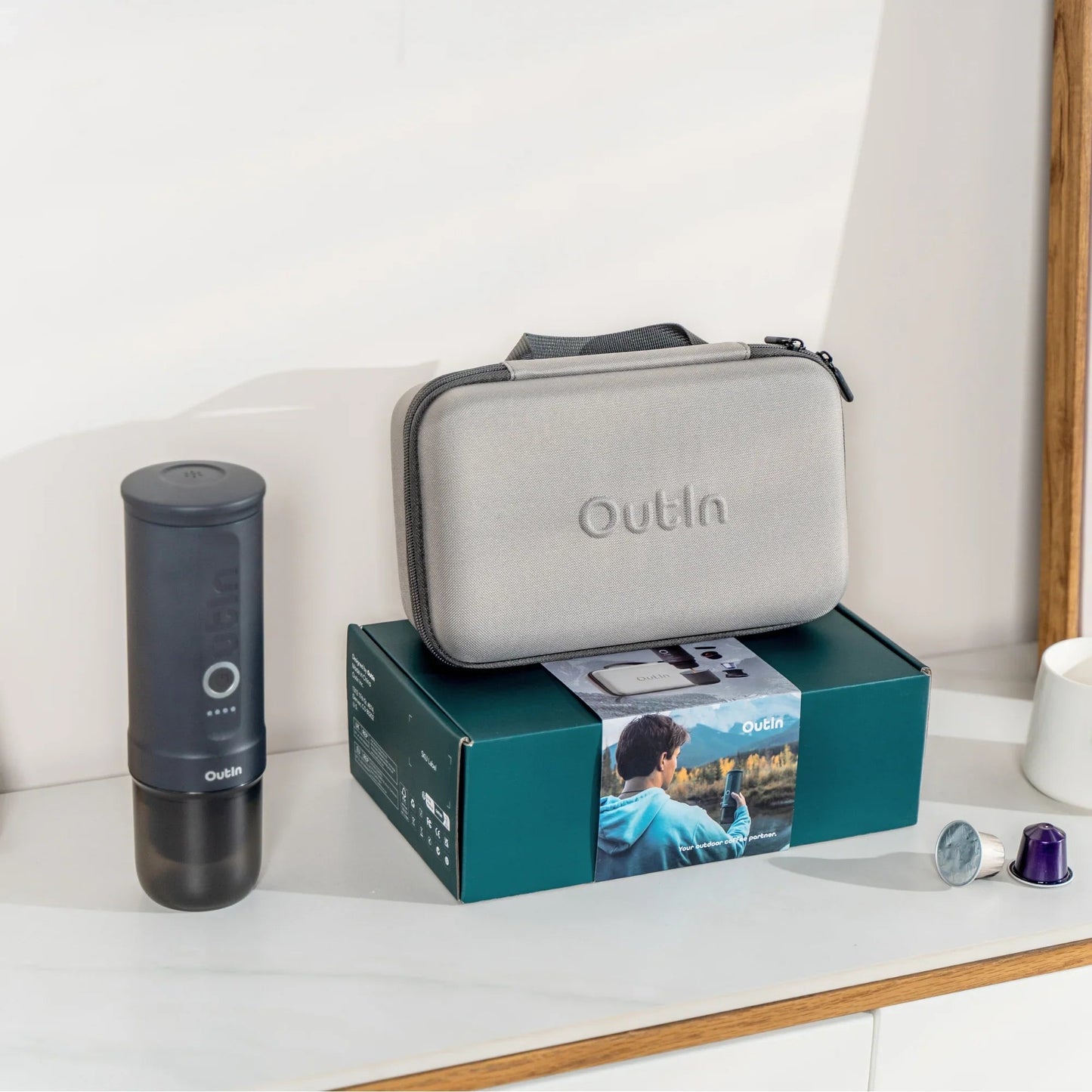 Traveler Espresso Gift Set in Space Grey for Coffee Gifts Abroad