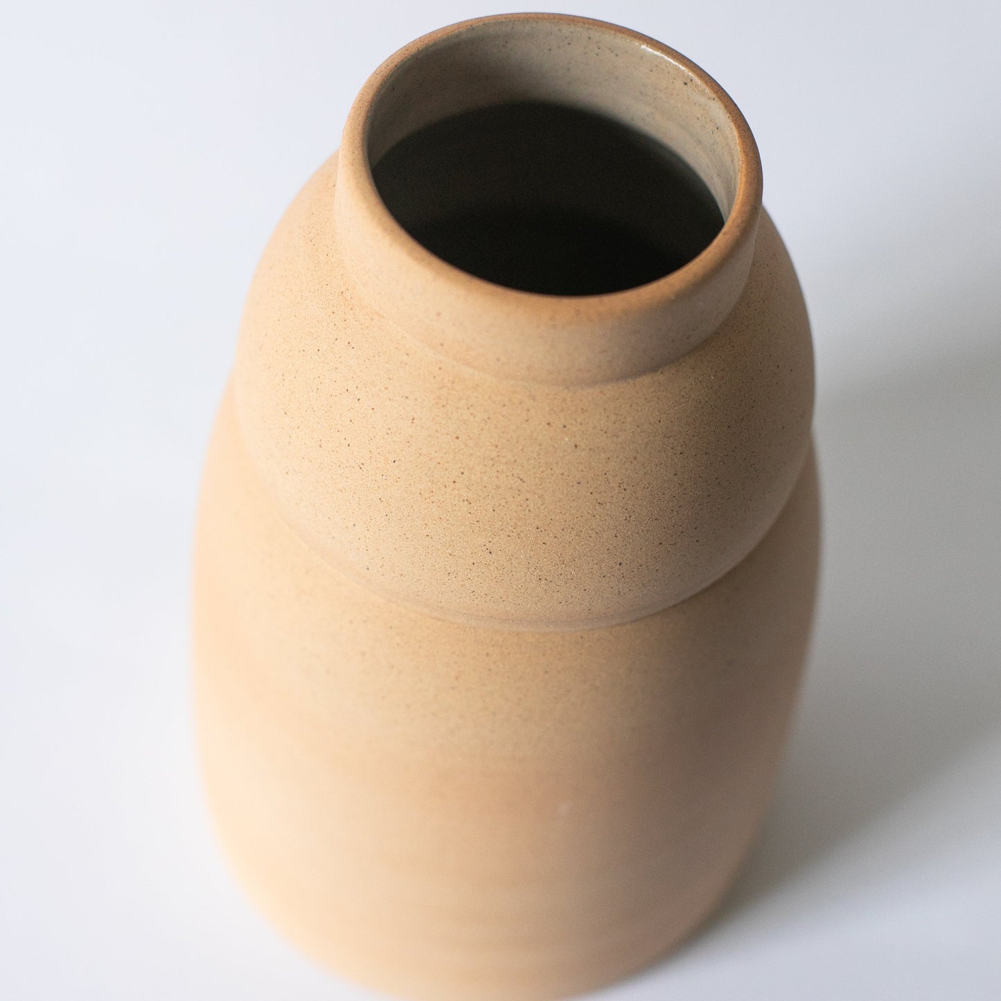Handcrafted Earth-Toned Chubby Ceramic Vase – Unique Artisan Decor