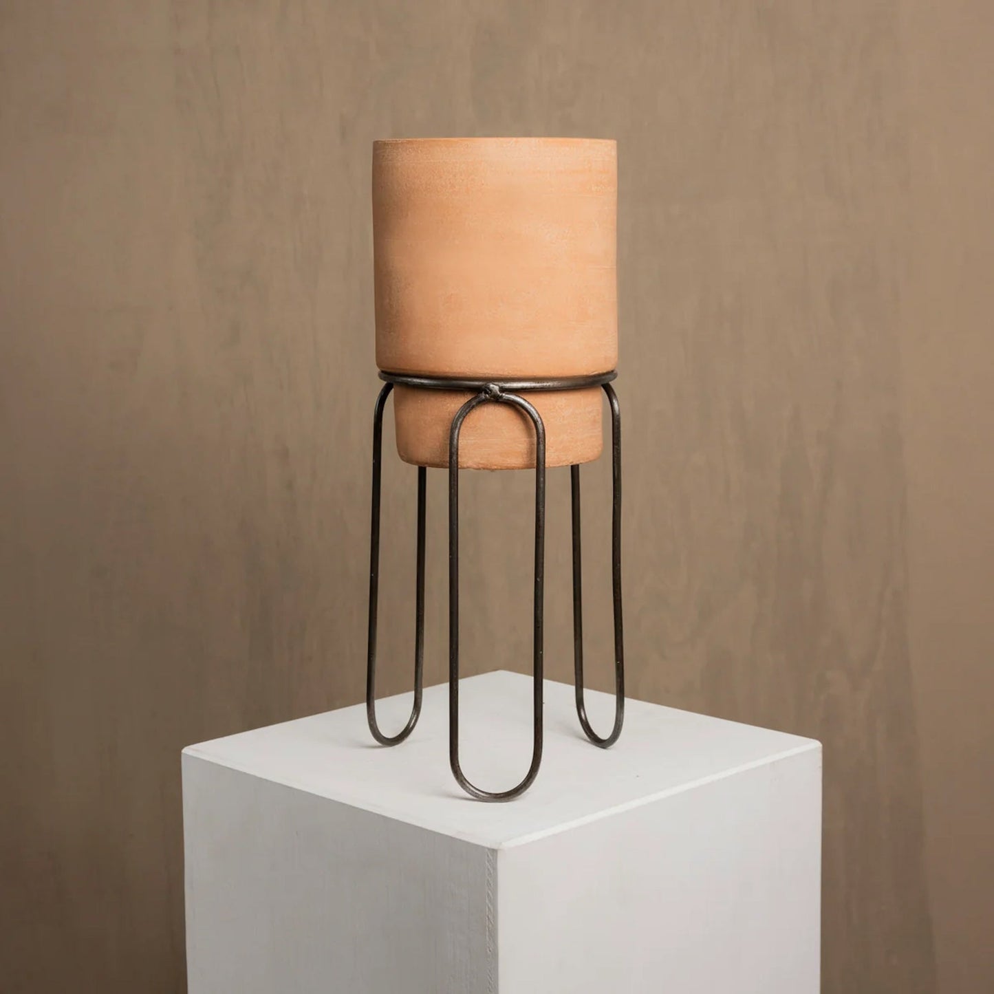 Handcrafted Jaro Terracotta Planter – Sustainable & Stylish Decor
