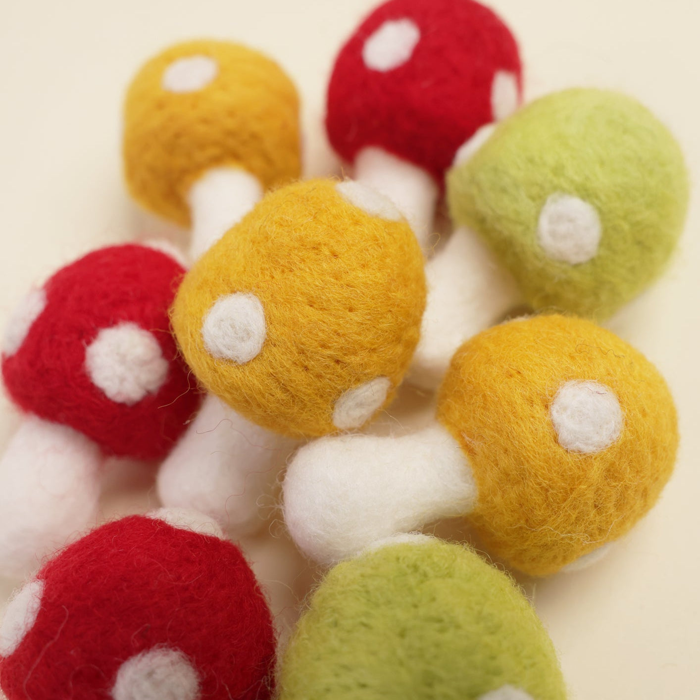 Eco-Friendly Felt Kitty Shrooms – Fun Cat Toy Set of 3