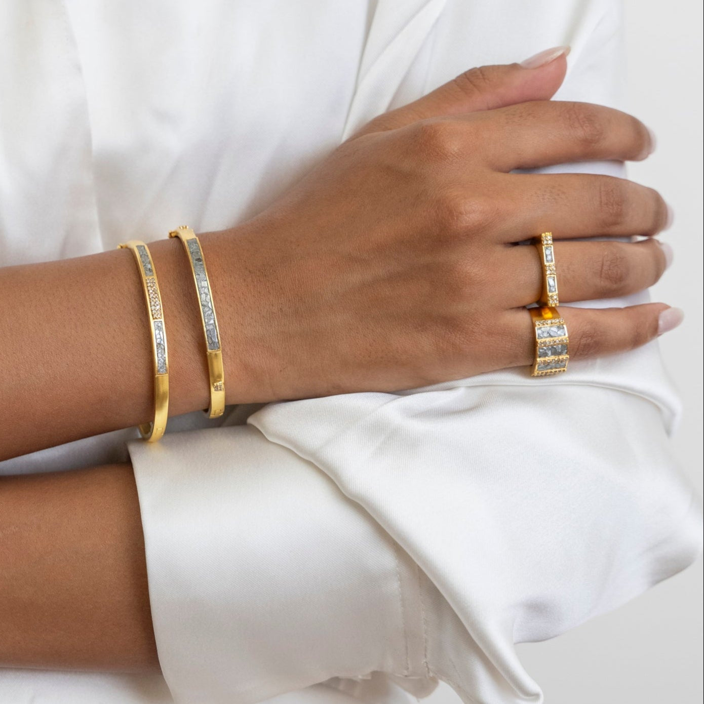 Kangra Gold Vermeil Bangle Bracelet with Diamonds