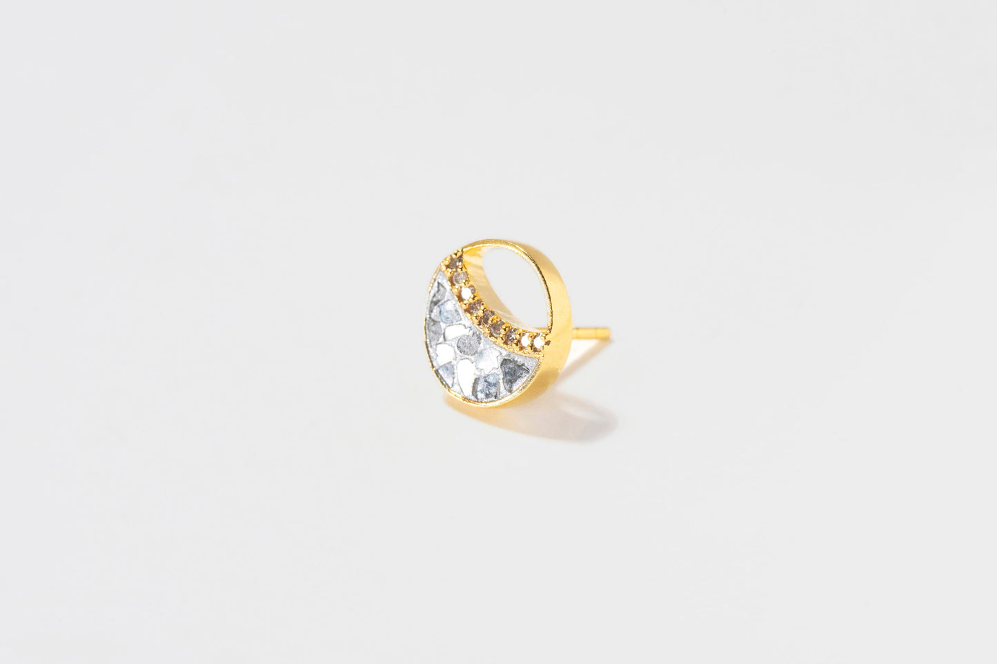 Tiid Gold Vermeil Stud Earrings with Raw Diamonds and Resin Detail