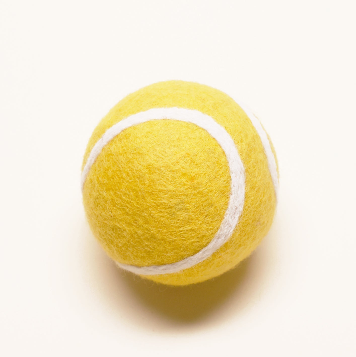 Eco-Friendly Wool Tennis Ball – Safe Fetch Toy for Pets