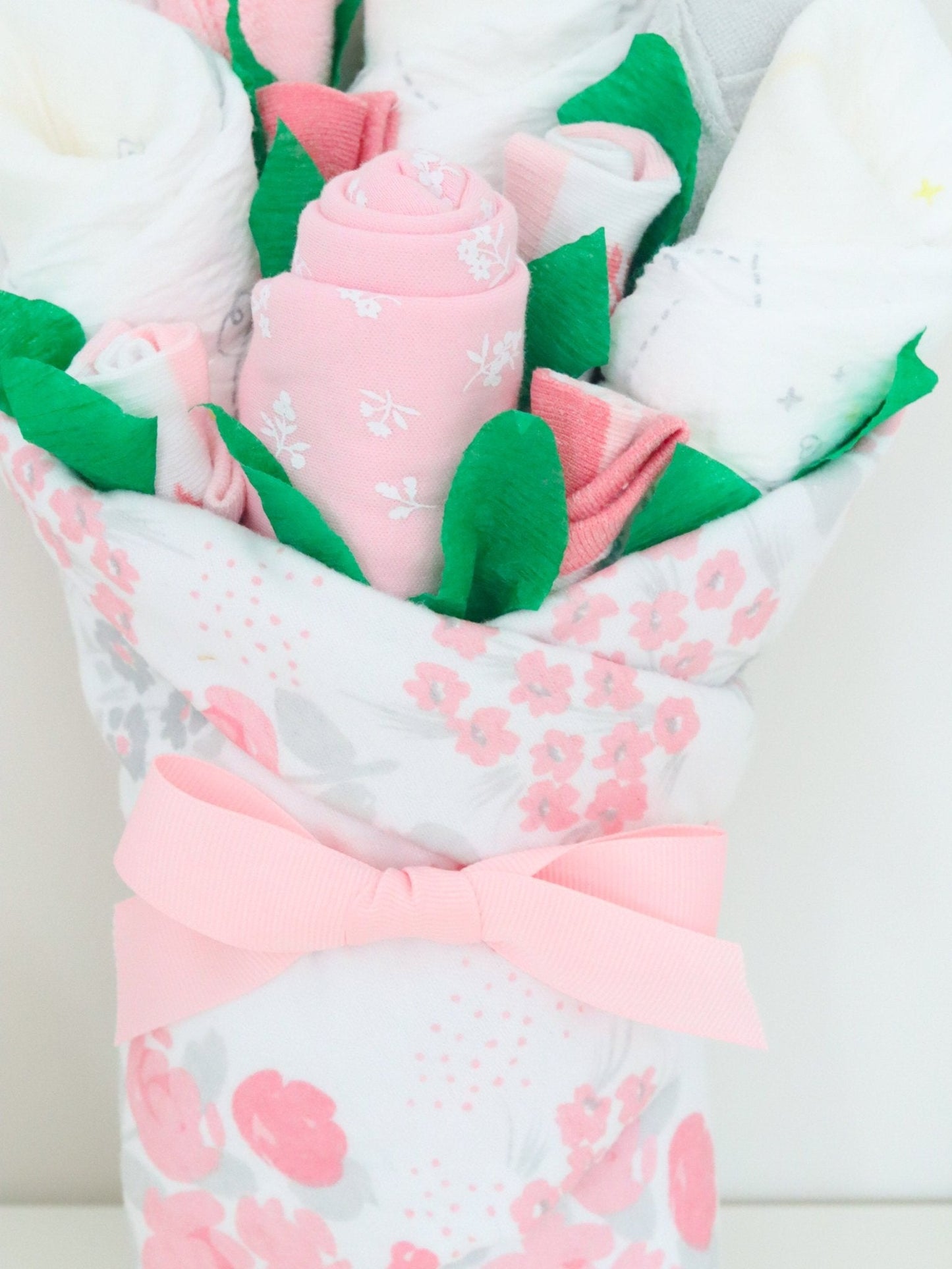 Floral Baby Gift Set for Girls – Unique Layette Bouquet