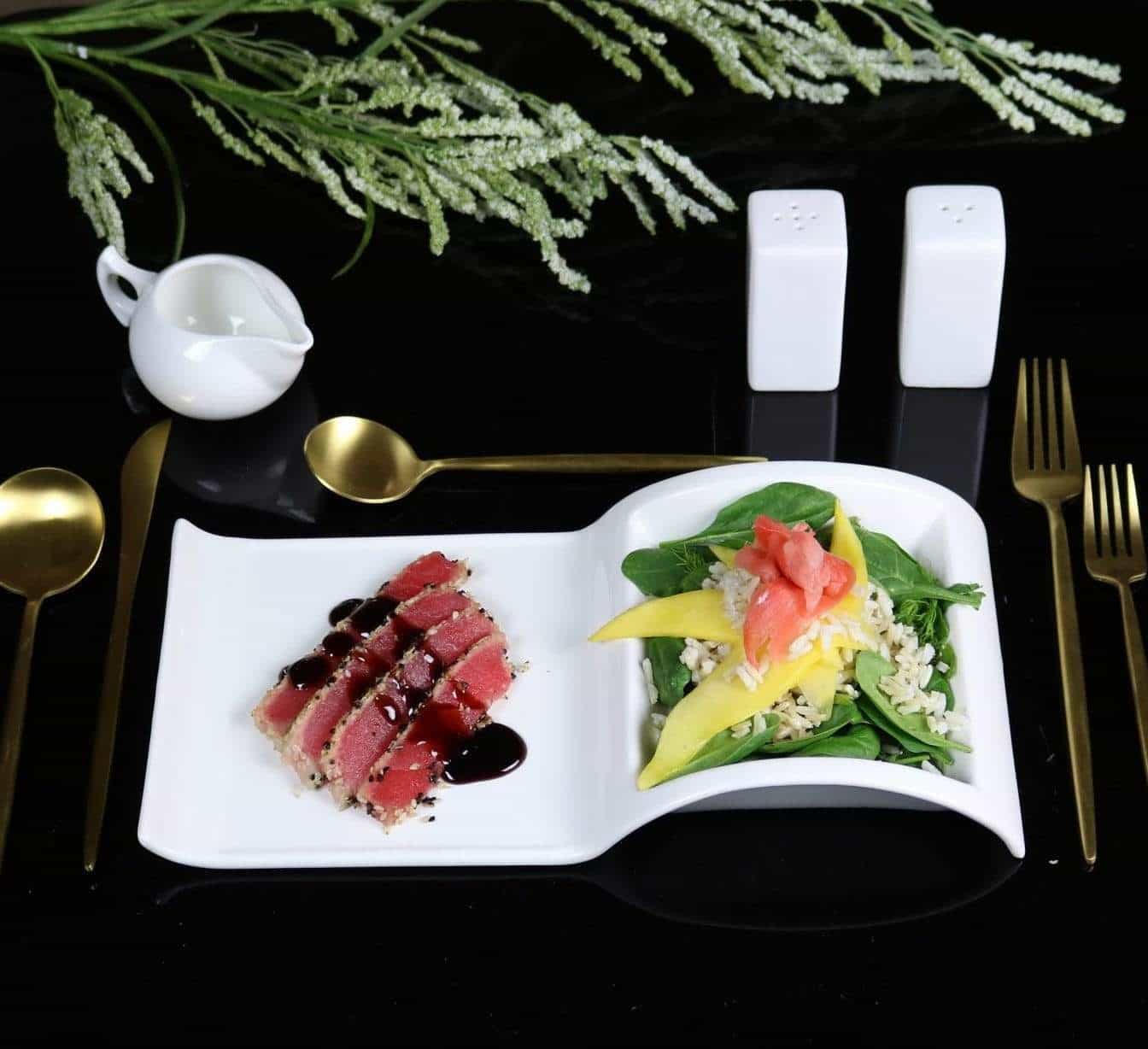 Sectional Salad Plates Set of 4 Porcelain Serving Plates