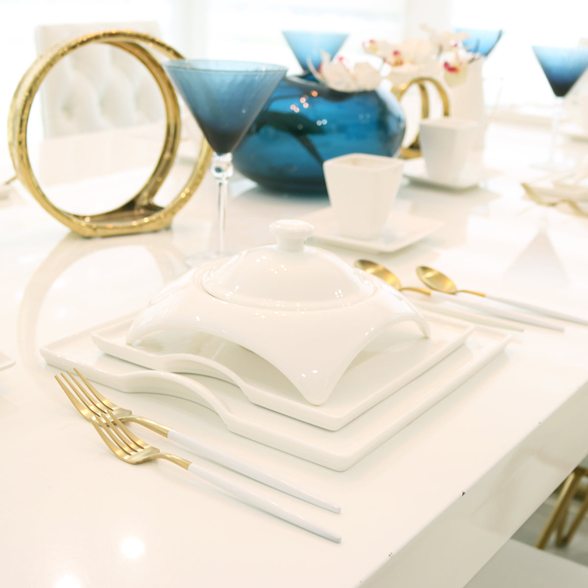 Square Porcelain Dinnerware Set Service for 4 Elegant White