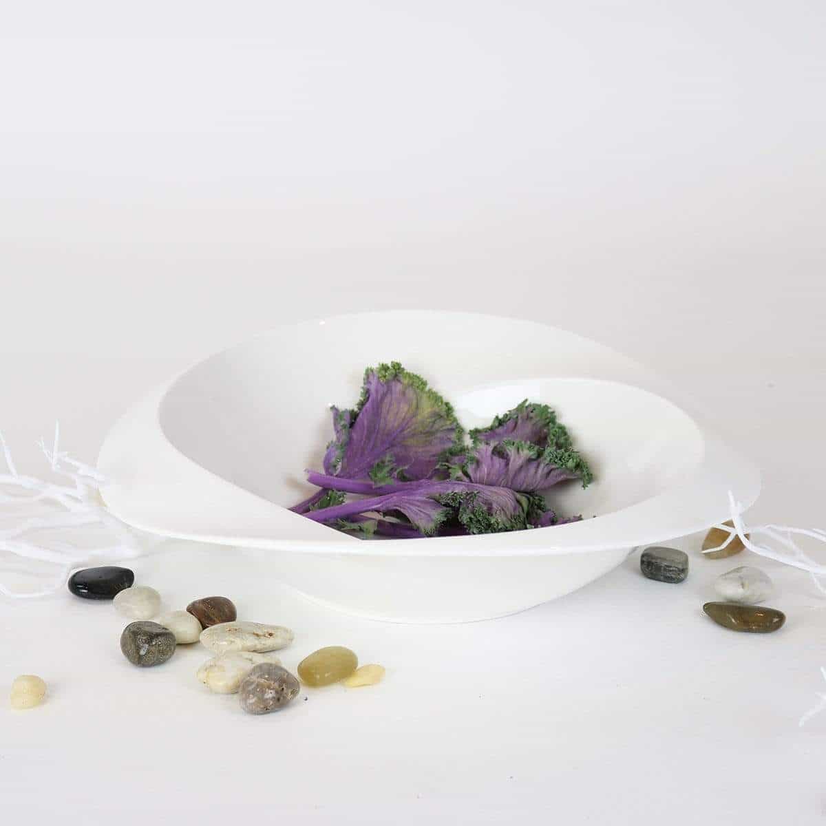 Round Porcelain Salad Bowl with Elegant Swirl Design